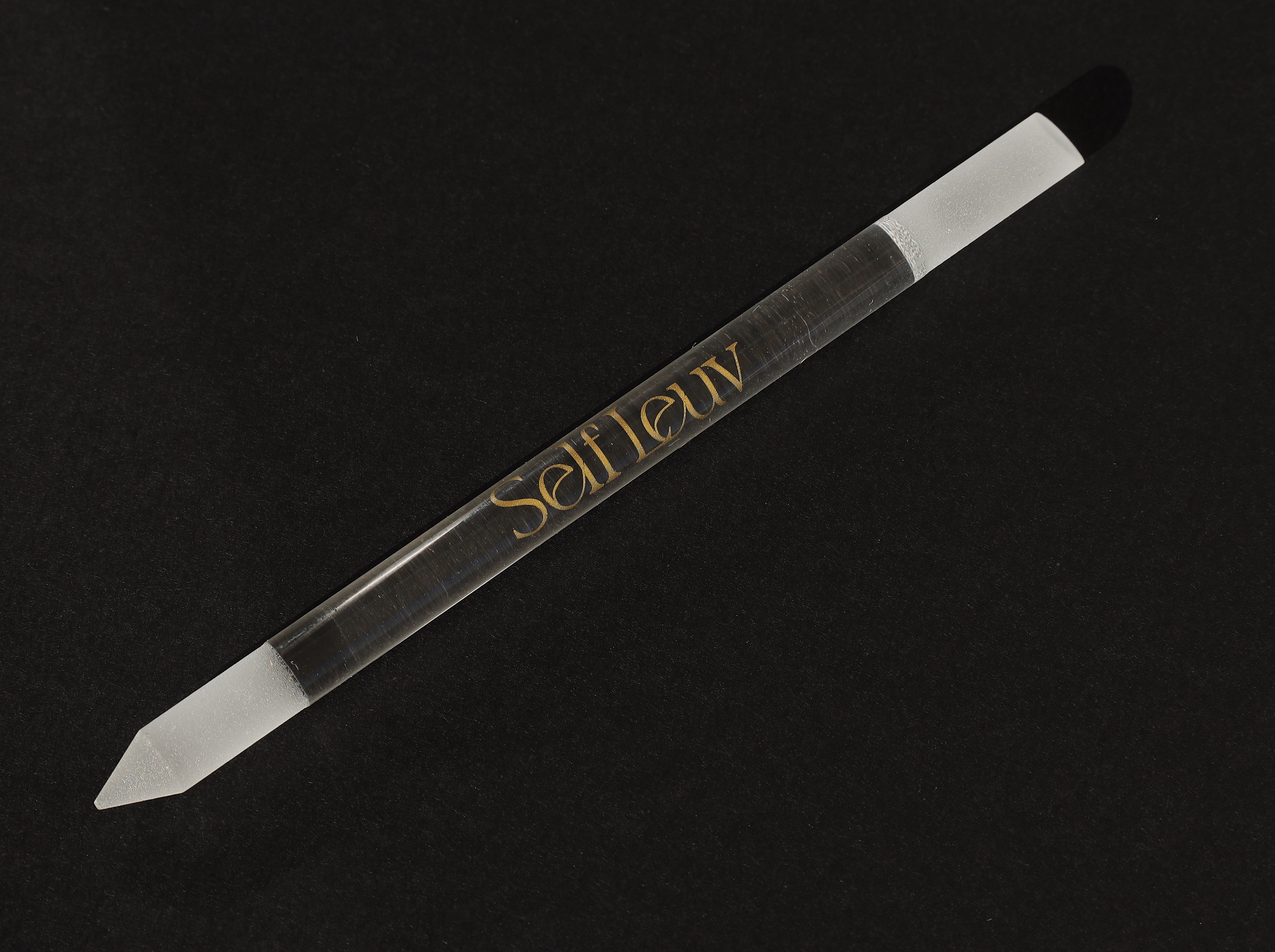 L’ARTISTE – Glass Cuticle Pusher