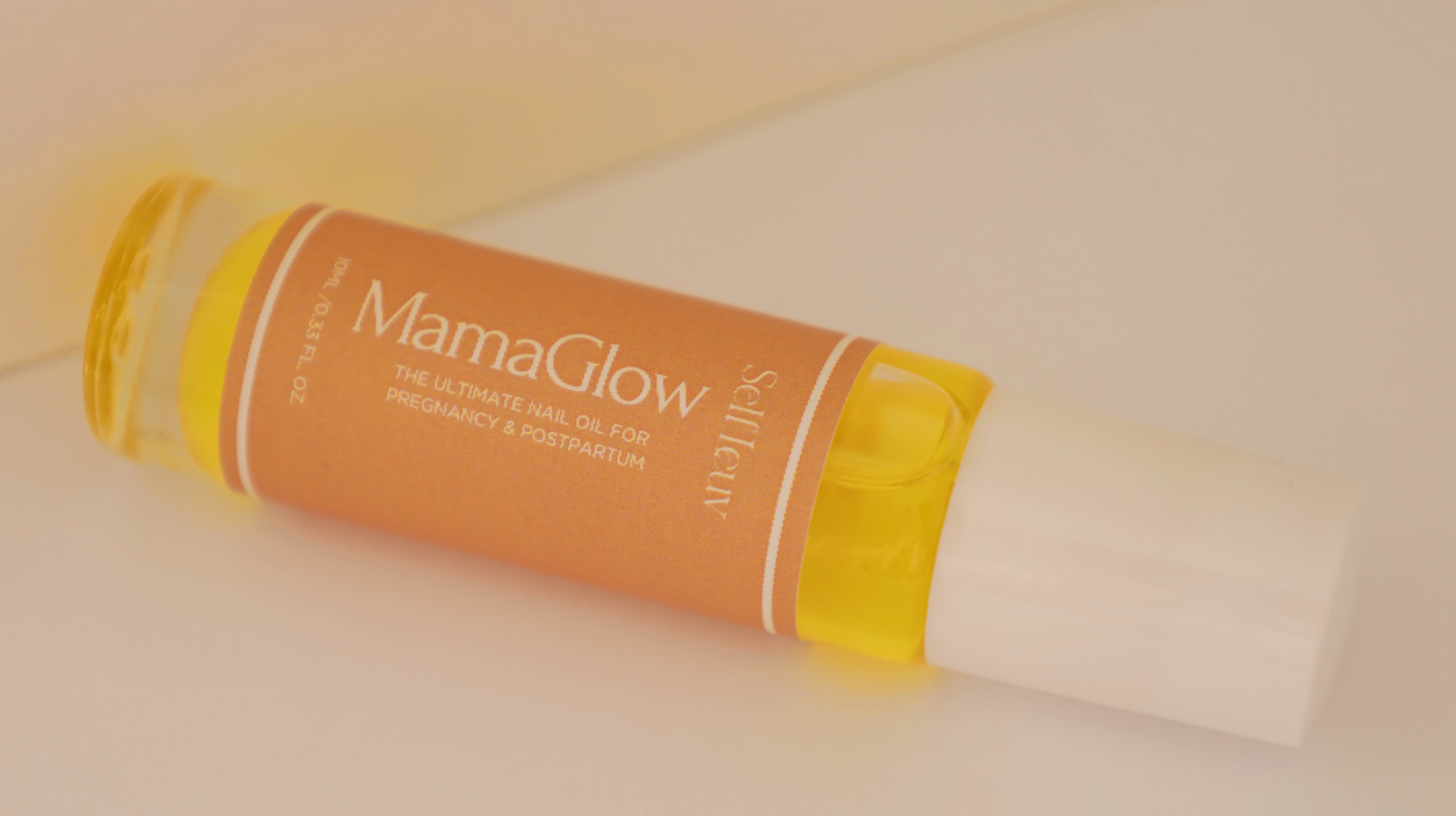 MamaGlow - Nail Oil for Pregnancy & Postpartum